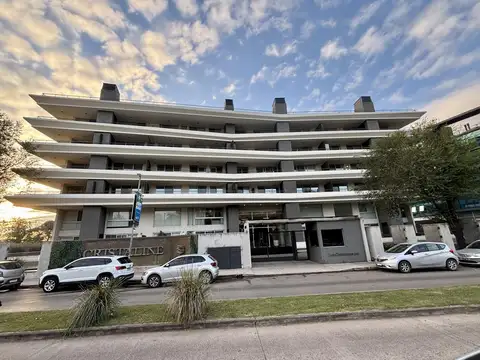 Departamento 2 ambientes con parrilla, cochera y ammenities en Pilar Edificio Cristaline.