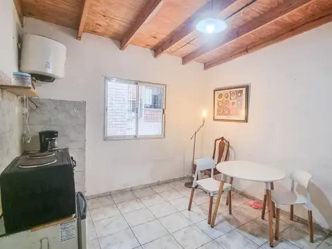 Depto Tipo Casa en Alquiler de 2 ambientes