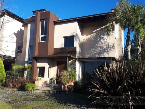 Casa en Venta al Noreste