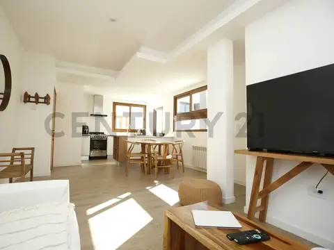 Venta departamento en La Plata 1 dormitorio con balcón