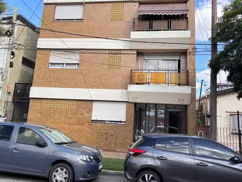 J P Pringles 3500, Piso 1