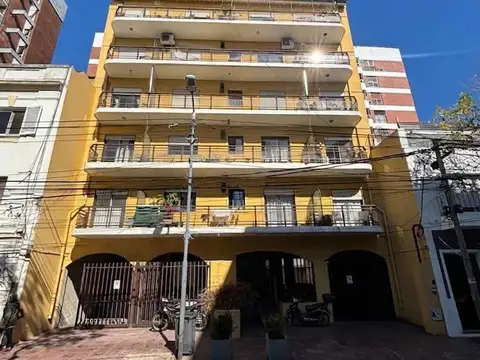 Departamento amplio 2 ambientes. Cochera cubierta - San Fernando