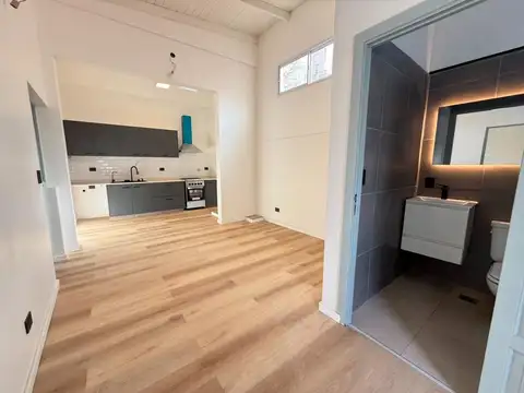 Muy lindo PH 3 ambientes a nuevo / Excelente Ubicacion