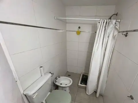 Depto Tipo Casa en Venta en Banfield, USD 65.000
