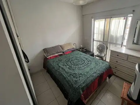 Depto Tipo Casa en Venta con 1 cocheras