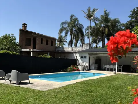 CASA FISHERTON JARDÍN Y PILETA