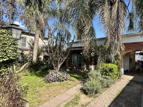 Casa en venta de 4 ambientes en Villa De Mayo, Malvinas Argentinas, GBA Norte