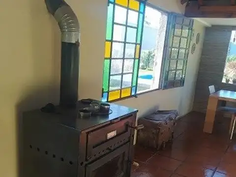 Casa en Venta con 1 cochera