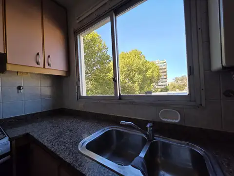 Departamento en Alquiler con 1 cocheras