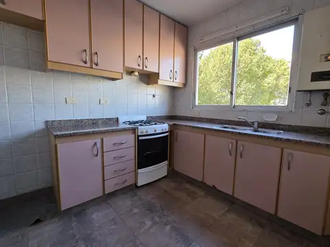 Departamento 4 ambientes con 1 baño