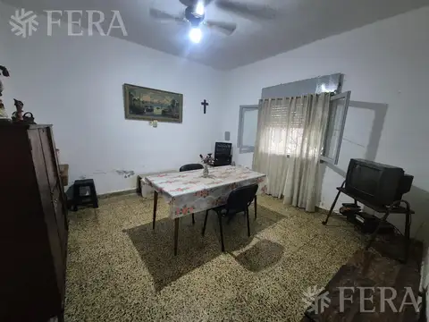 Depto Tipo Casa en Venta 60 años