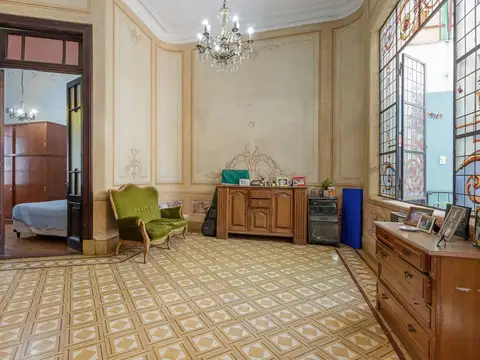 Casa 5 ambientes con 2 baños