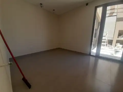 VENTA CASA A ESTRENAR BARRIO PRIVADO CORTADERA III