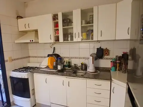 Depto Tipo Casa en Venta con 1 cocheras
