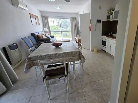 VENTA DEPARTAMENTO 2 AMBIENTES EN MAR DE OSTENDE