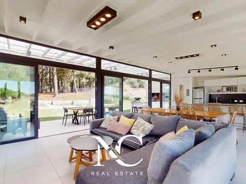 Casa en Venta en Costa Esmeralda, USD 255.000