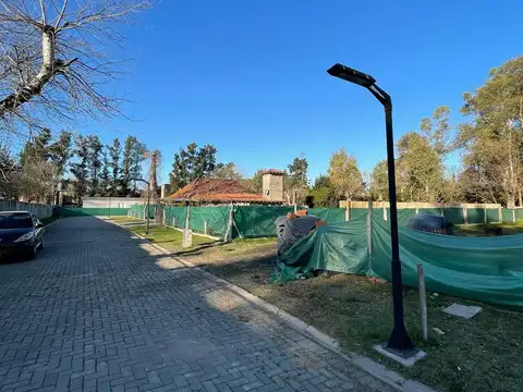 Terreno en Venta en Del Viso, USD 35.000