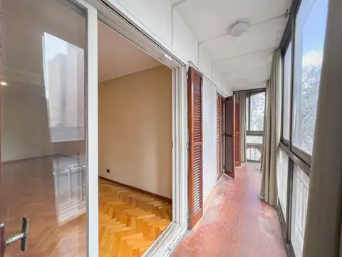 Departamento 4 ambientes con 3 baños