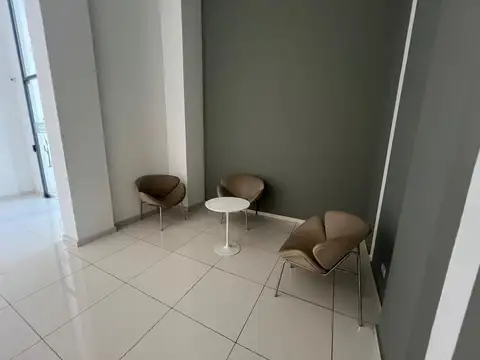 Oficina en Alquiler en Puerto Norte, $ 370.000