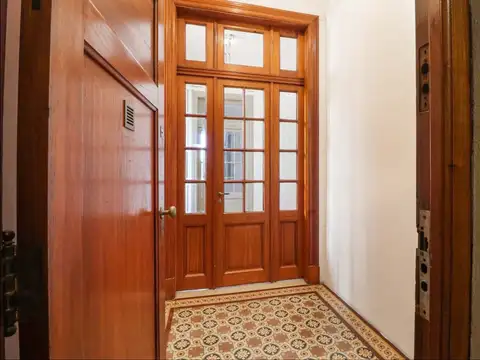 Avenida Rivadavia 5400