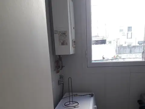 Echeverria 1500, Piso 3