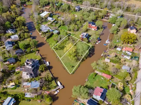 LOTE CON PLATAFORMA EN BARRIO JARDIN NAUTICO ESC