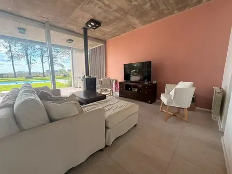 Casa en Venta en Parada Robles, USD 240.000