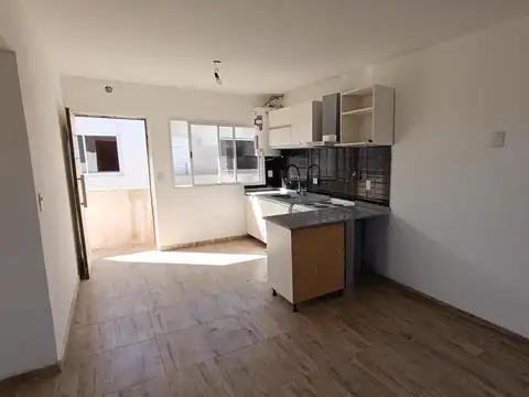 Departamento 3 ambientes con 2 baños