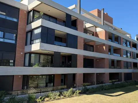 Venta departamento 2 dormitorios en condominio Foresta Valle Escondido