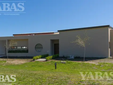 Casa a estrenar en venta – Apart Club San Pedro (Barrio Privado)