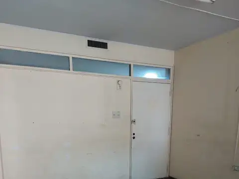 Oficina en Venta 56 años