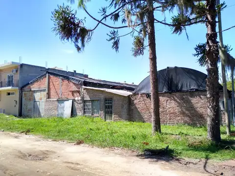 Galpon en Venta en Lambertucci, USD 200.000