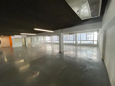 Oficina Monoambiente con 2 baños