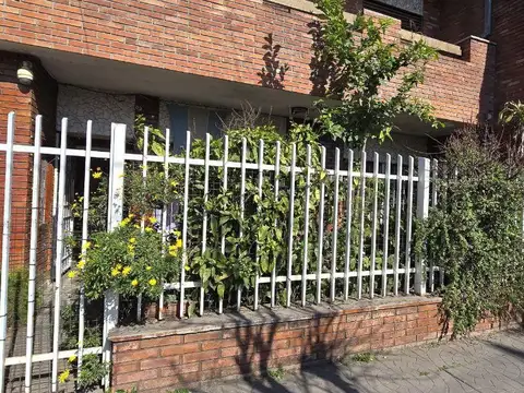 Pres. Santiago Derqui 5500 E/ Saavedra y Antártida Argentina