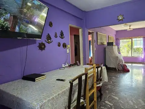 Depto Tipo Casa en Venta 40 años