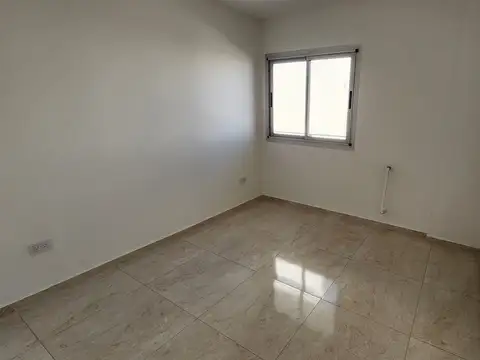 Domingo F. Sarmiento 1300, Piso PB