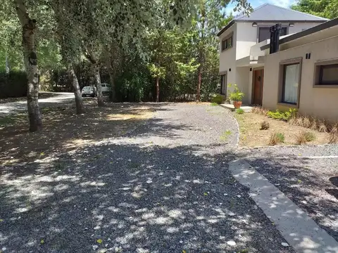 Casa en Alquiler de 3 dormitorios