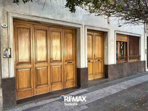 Venta Importante Casa Macro Centro