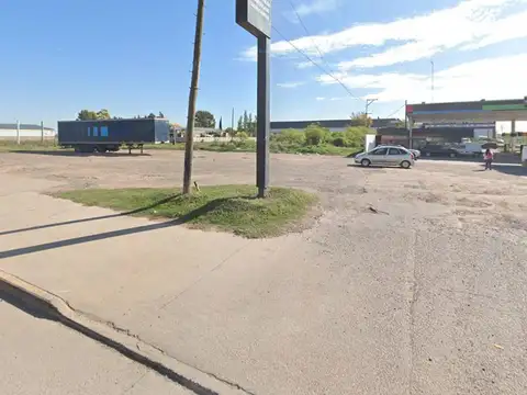 Bv. 27 de febrero  7600  - Av. Circunvalación