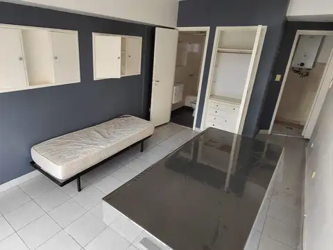 Departamento en Alquiler en Recoleta, $ 450.000