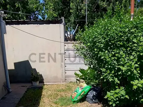 Se vende Complejo de 5 casas en b* los nogales