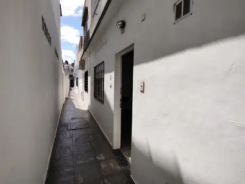 Entre Rios 44 , Piso 0