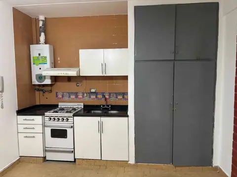 Depto Tipo Casa en Venta de 2 ambientes