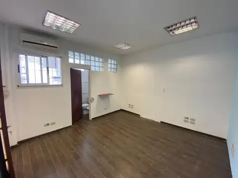 Depto Tipo Casa 2 ambientes con 2 baños
