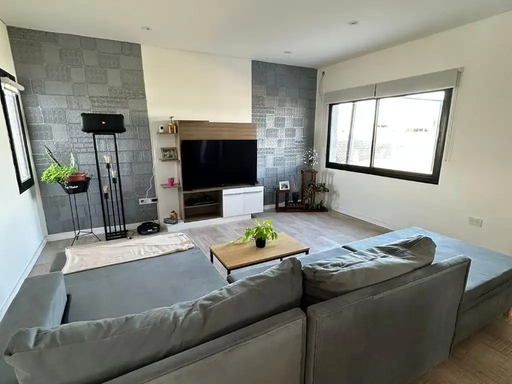 Casa En Alquiler Sebastian Gaboto