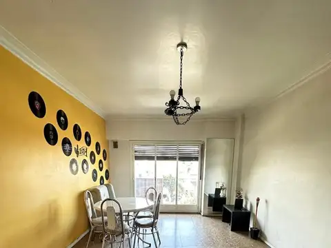 Venta Dpto 4 amb C/Balcón al frente