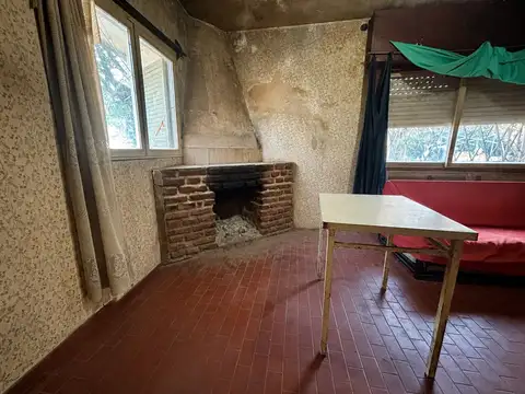 CASA QUINTA EN VENTA - EXCELENTE POTENCIAL