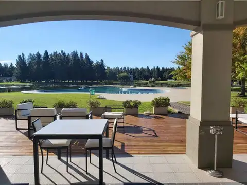 Venta de Lote en Miralagos Club de Campo, Brandsen. ESCRITUR