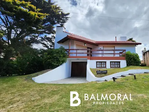 Casa - ALQUILER_TEMPORAL - Argentina, Pinamar - De las Burriquetas 2574