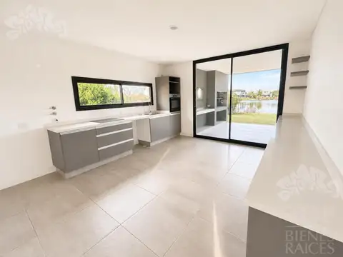 Casa en Venta 2 años